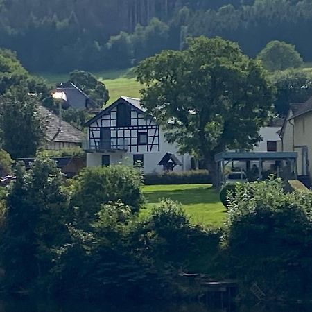 Exklusive, Kernsanierte Ferienwohnung Am Rursee Simmerath Eksteriør bilde